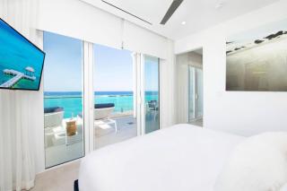 Rum Point Resort 407 - 2
