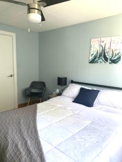 Exclusive Loft Retreat - 6