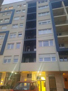Apartman blizu parka - 0