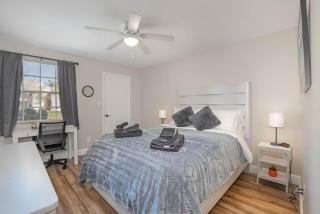 Serenity - Ground Floor Condo - Half Mile to Beach - 6