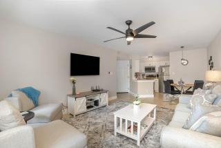 Serenity - Ground Floor Condo - Half Mile to Beach - 4