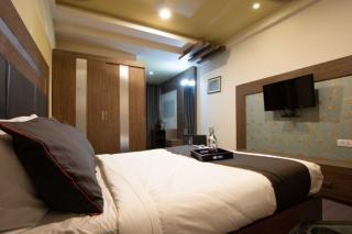 Collection O Aluva Kinfra Hi-Tech Park - 4