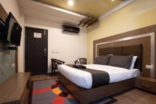 Collection O Aluva Kinfra Hi-Tech Park - 7