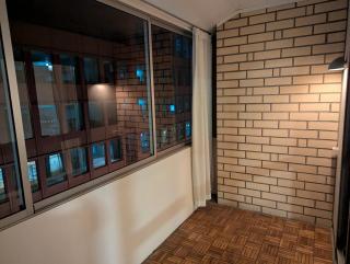 Lys og romslig 3-roms leilighet innglasset balkong - 1