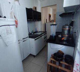 Quarto Privativo à 15 min da praia - 1