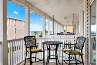 Saltwater Retreat - 9