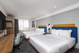 Quality Inn and Suites Montreal East - 9