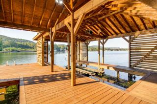 Less Than 1 Mi to Boat Launch Home with Dock in Scottsboro - 8