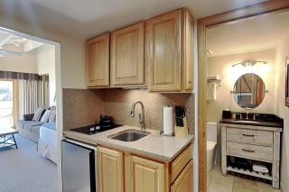 Timberline Condominiums Studio Deluxe Unit 318 - 3
