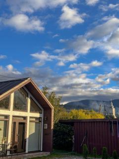 Barn house 4 СЕЗОНИ - 0