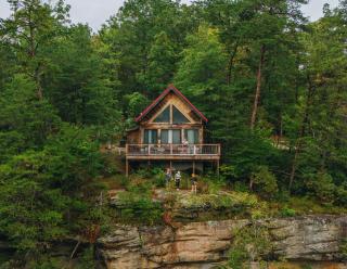 The Cliffside Cabin - Stunning Views in Red River Gorge - 0
