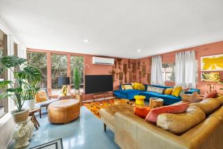 Saltwater Pool - HotTub - Games - Good Vibes Only! - 5