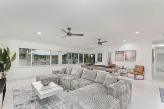 Casa Moderna 3 Bed 2 Bath with Private Patio and BBQ - 6