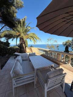 Vu Golf Saint Tropez Stunning Sea View Villa - 7