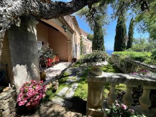 Vu Golf Saint Tropez Stunning Sea View Villa - 6