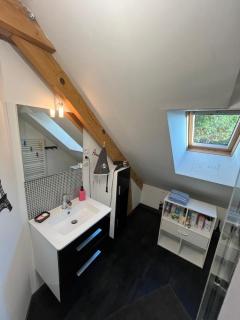 Chambre avec salle de douche - Maison familiale - 6