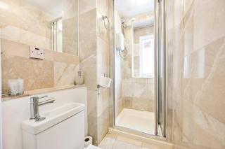 Snug Fitzrovia Studio - 3