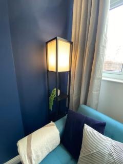 1 bed central Cardiff Apartment - 6
