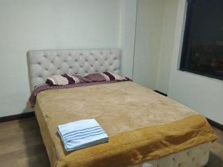 Hermoso departamento de 3 dormitorios para 10 personas en el centro histórico de Cuenca - 4