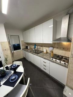 Cozy apartment in the heart of Loures - 2