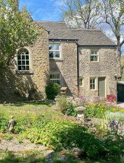 The Garden Room at Warren House - 4