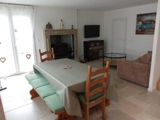 Petite maison de campagne avec poêle à bois, 20 mn des plages - 6
