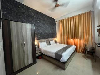 Hotel P S Villa & Banquet - 3