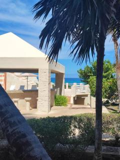 Beach Front Flat!!! - 8