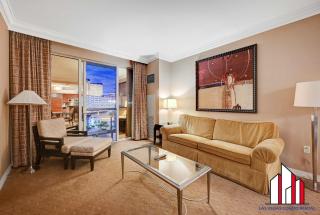 MGM Signature-09-821 1Br2Ba F1 Strip View Balcony Suite - 3