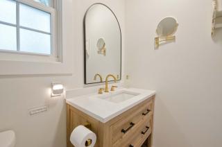 Medical District 3bd 3bth Bungalow - 7