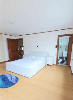 Stay Inn - 3