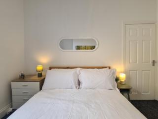 Perfect 3 bedroom Base for Contractors - Morecambe - 8