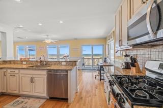 Ultimate 3 Bedroom Lavallette Beachfront Rental - 3