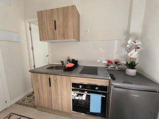 Emerald Suites 2 - 2