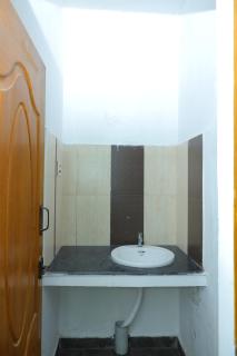 Spacious 2BHK Homestay in Isha Yoga Mainroad by Shivalaya - 4