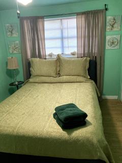 Cozy Gulf Coast Getaway - 6