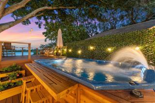 Waterfront Gem Near Clearwater - Swim Spa - Nature - 7