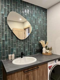NEW! Paupys Industrial Aparment - 4