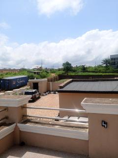 Prominent Hotel and suites - 4