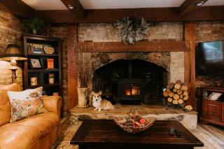 Stilly River Haus - Hot tub - Firepit - Fireplace - 2