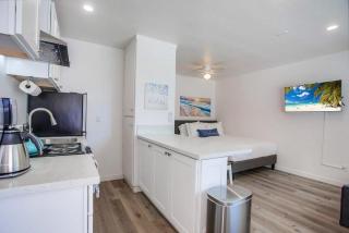 Strandway Suite 1 - 7