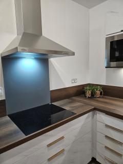 Les Volets Bleus house and spa - 4