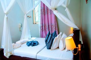 Kamwe kamwe hotel - 0