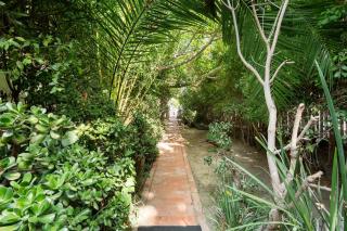 Heart of La Jolla Village cottage - 4