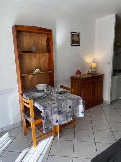 Centre AX- 4 people- ground floor -wifi - 5