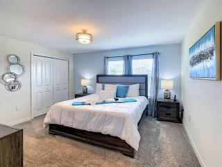 Luxury Thematic 4BR with Waterpark & Private Pool - 2
