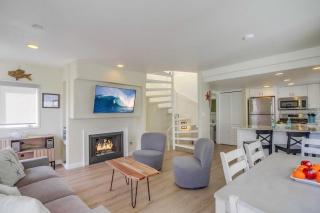 Contempo Coastal - 8