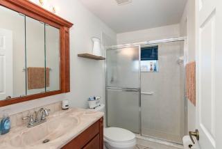 Spacious Luxury Pool Home Oasis - 8mi to Airport - 2