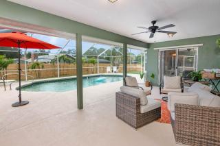 Spacious Luxury Pool Home Oasis - 8mi to Airport - 1