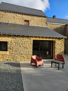 Les Volets Bleus house and spa - 9